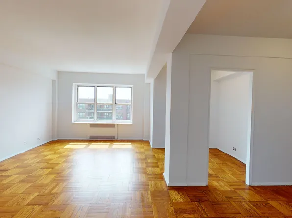 101-06 67th Drive image 3 of 8