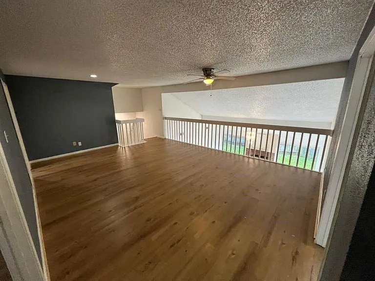 12915 Ashford Knoll Dr — Photo 27