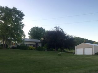 W24492 Holcomb Coulee Rd, Galesville, WI 54630