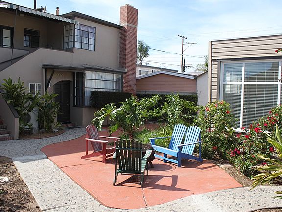Looking at rear units from shared courtyard