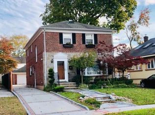 18226 80th Rd, Jamaica, NY 11432