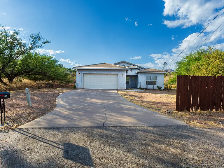 392 Falcon Ct — Photo 48