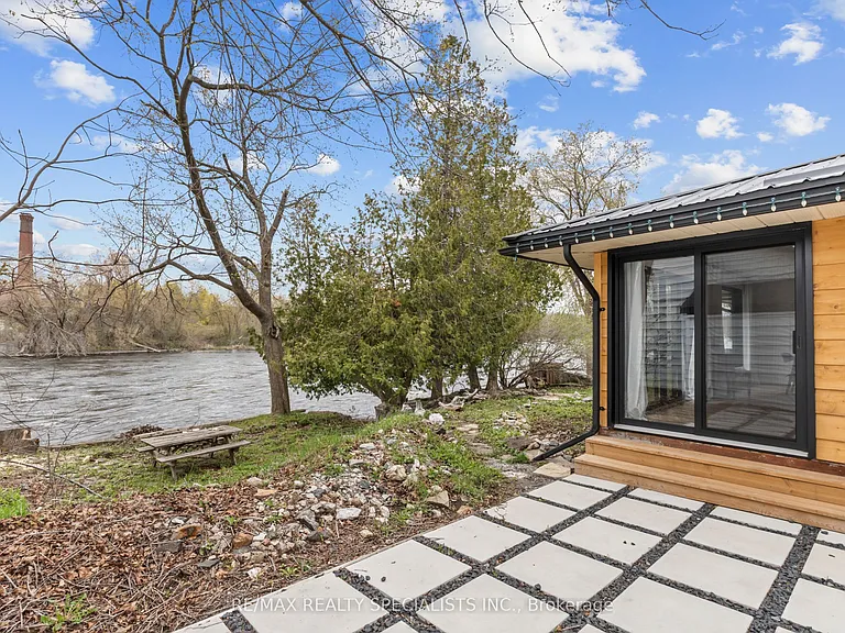 87 Cedar Dr — Photo 45