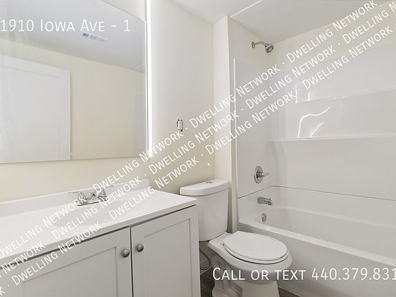 5th image of 11910 Iowa Ave #1