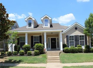 1521 Oakcrest Dr, Aubrey, TX 76227