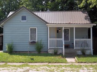 240 E Wayne St, Spencer, IN 47460