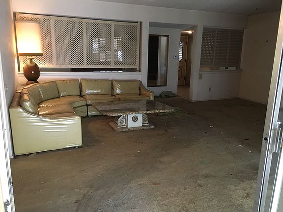 5th image of 7818 Allott Ave