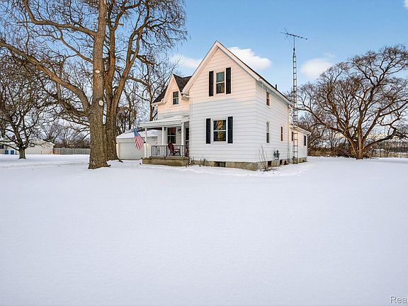 2nd image of 3071 Morrish Rd