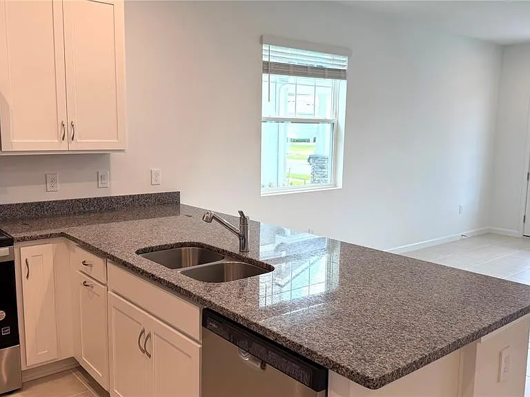 2947 Camellia Flower St — Photo 5