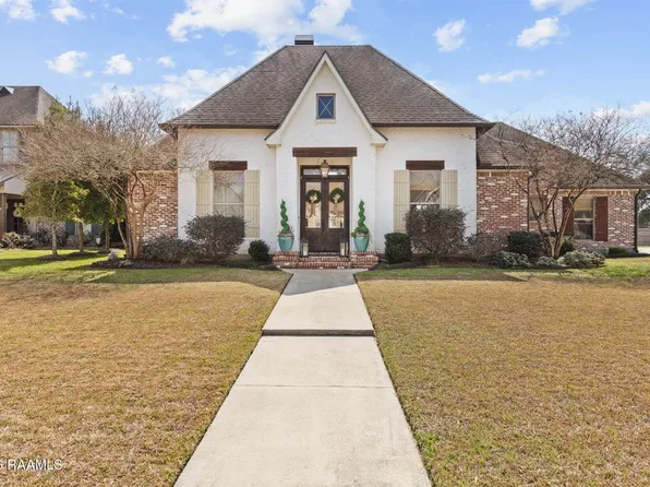 112 Grandview Terrace Dr, Youngsville, LA 70592