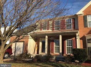 9405 Morning Walk Dr, Hagerstown, MD