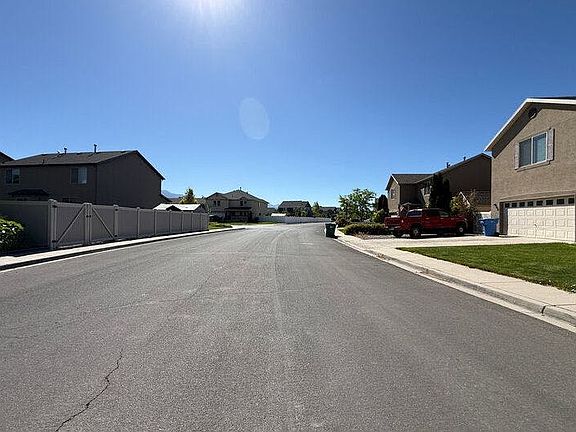 5th image of 3668 W Oak Crest Dr