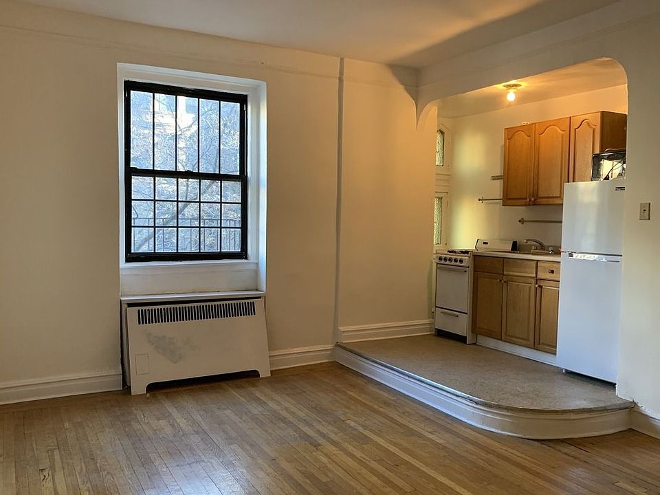 1st image of 78 8th Ave APT 2F