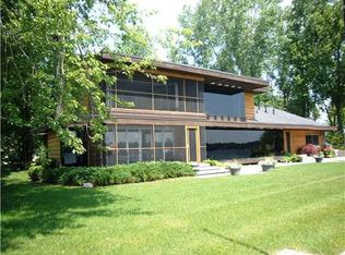 1422 Nita, Pinckney, MI