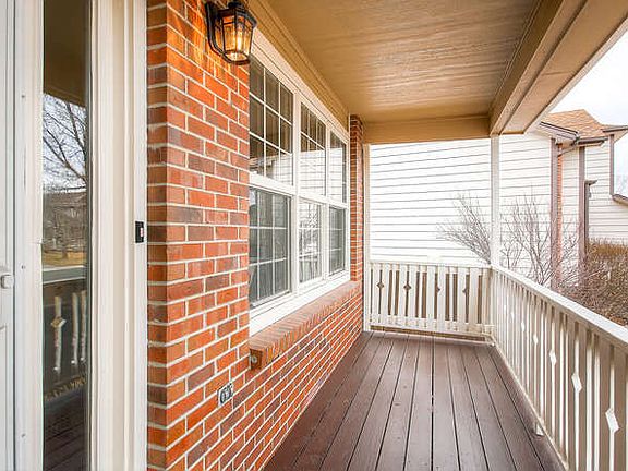 4th image of 2936 N Princess Cir