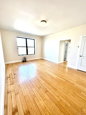 Rented by A&E Real Estate Management | media 2