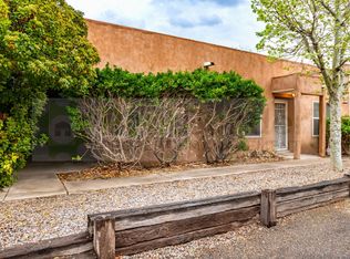 304 Geraldine Rd SE APT B, Rio Rancho, NM 87124
