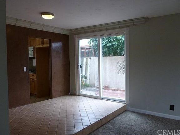5th image of 810 E Hood Ave