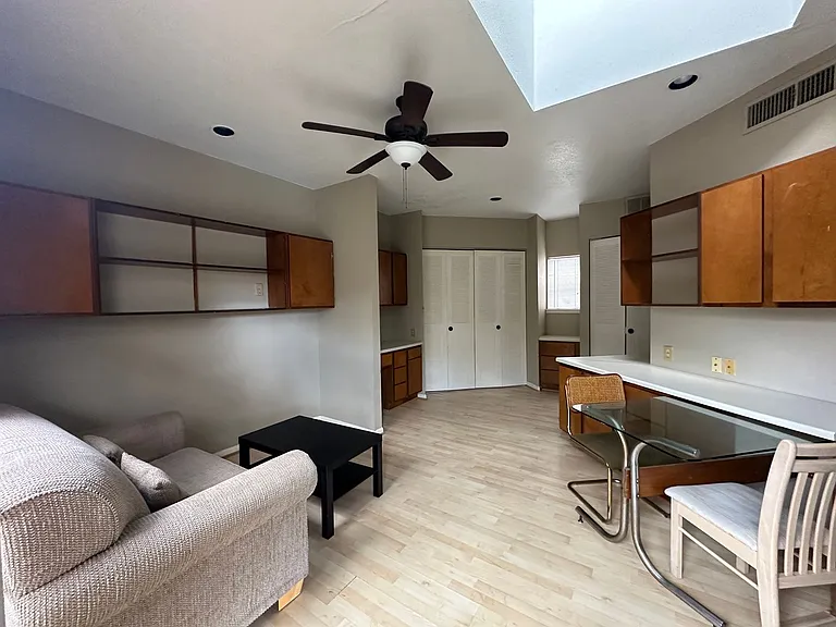 7901 Cambridge St — Photo 3