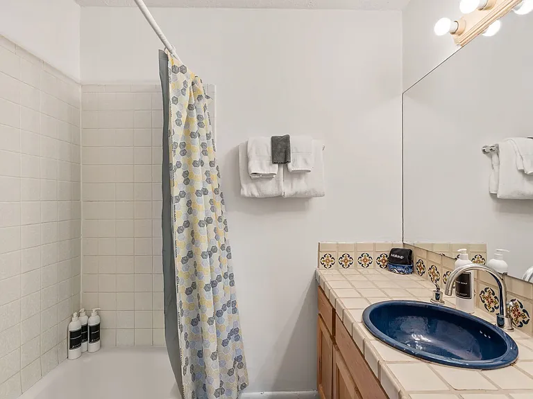 320 Artist Rd #8 — Photo 21