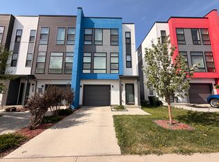 1758 Keene Cres SW, Edmonton, AB T6W3W3