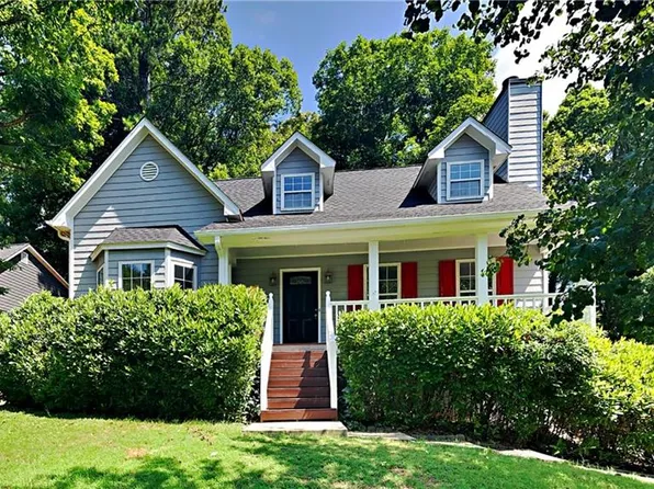 1013 Trestle Dr, Austell, GA 30106