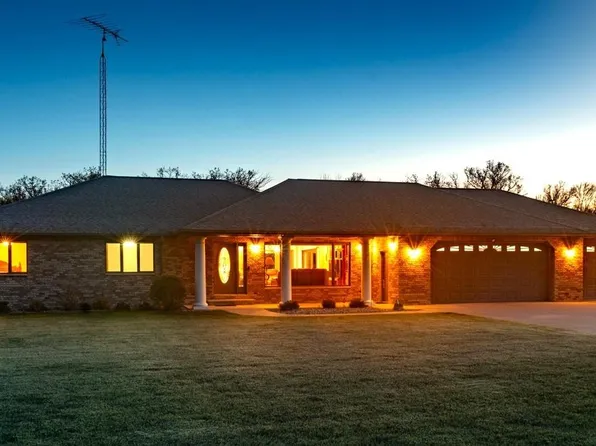 N1180 County Rd E, Redgranite, WI 54970
