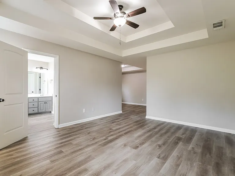 844 Pinnacle Dr — Photo 12
