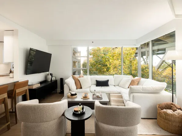 1006 Beach Ave #501, Vancouver, BC V6E 1T7