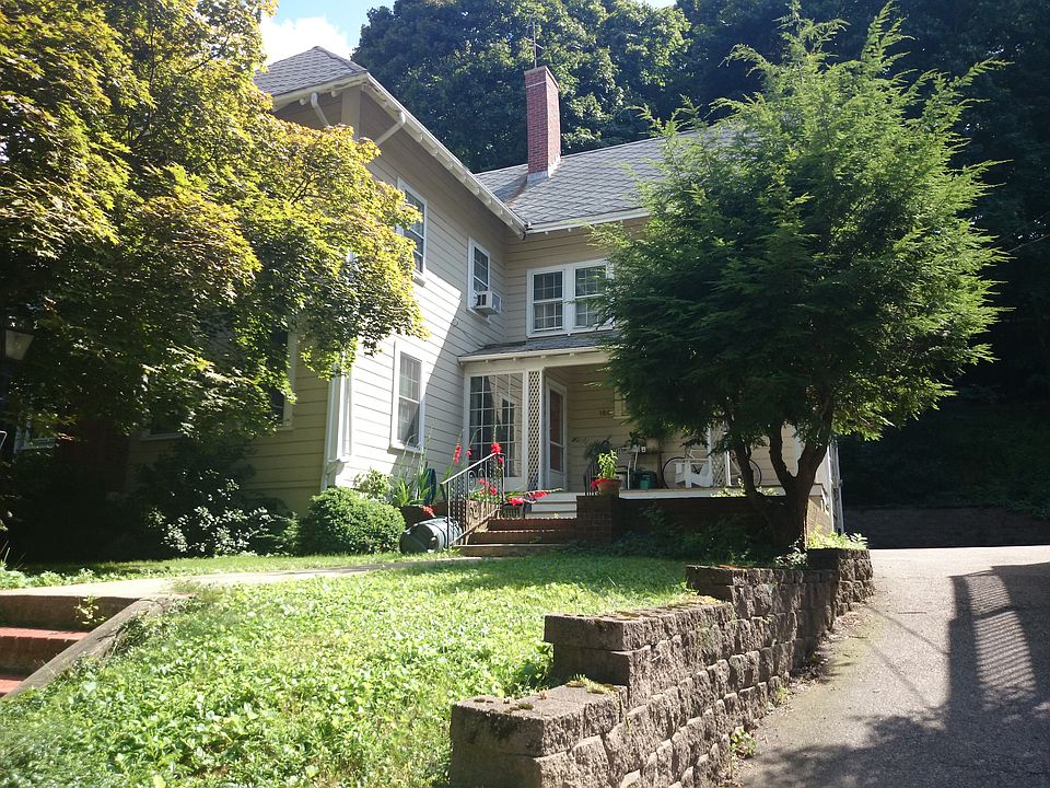 2nd image of 164 Winchester St