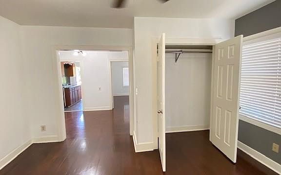 5th image of 4305 Bell St #3