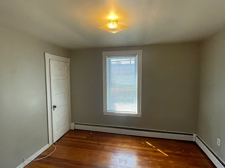 400 Smithfield Ave #1 — Photo 11