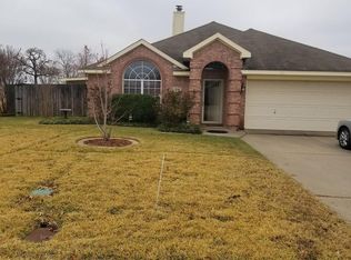 9240 Ivy Way Ct, Fort Worth, TX 76118