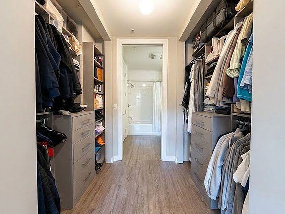 5th image of 88 Townsend St APT 313