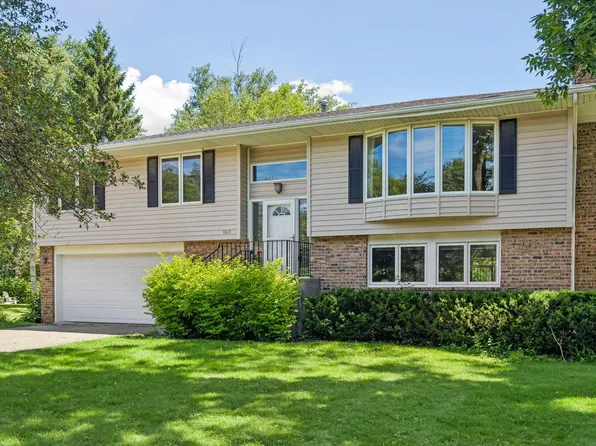 1817 Welland Ave, Minnetonka, MN 55305