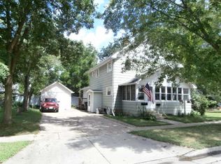 166 W 1st St, Richland Center, WI 53581