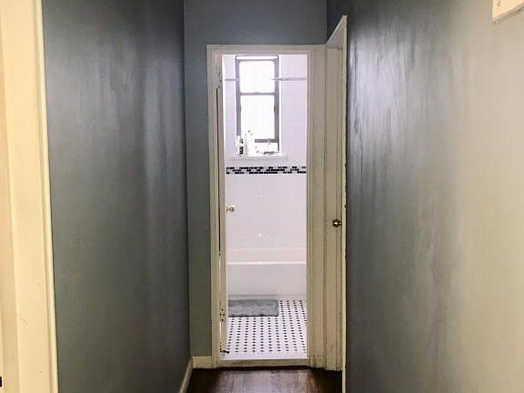 4th image of 145 Lincoln Ave APT 4R