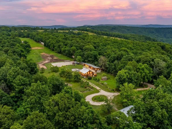 2306 County Road 8050, Jasper, AR 72641