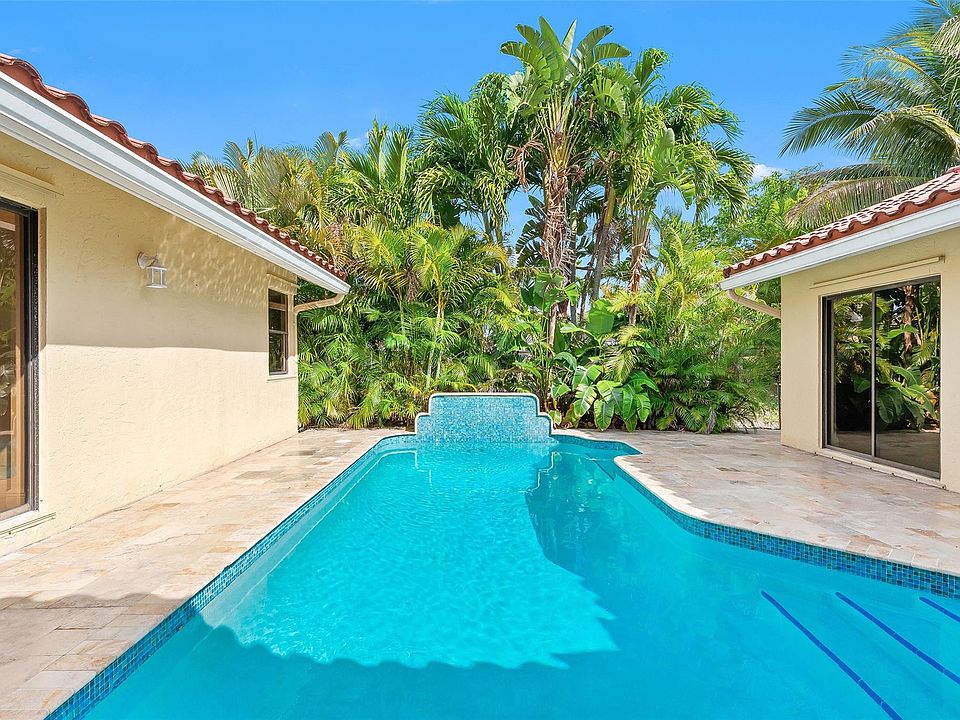 1st image of 6581 NW 52nd Street