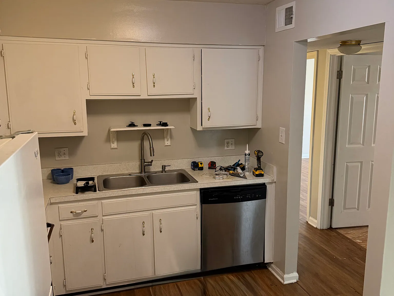 2 bed, 978 sqft, $1,285 — Photo 4