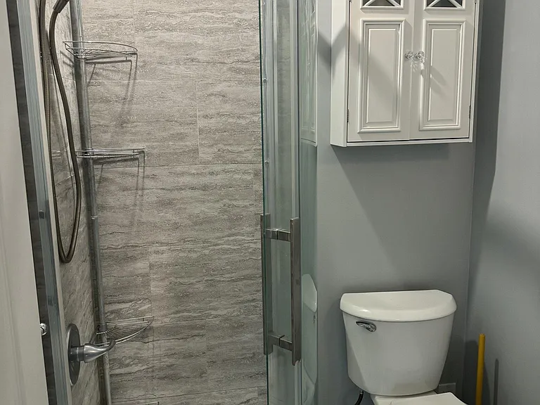 304 Susan Cir — Photo 17