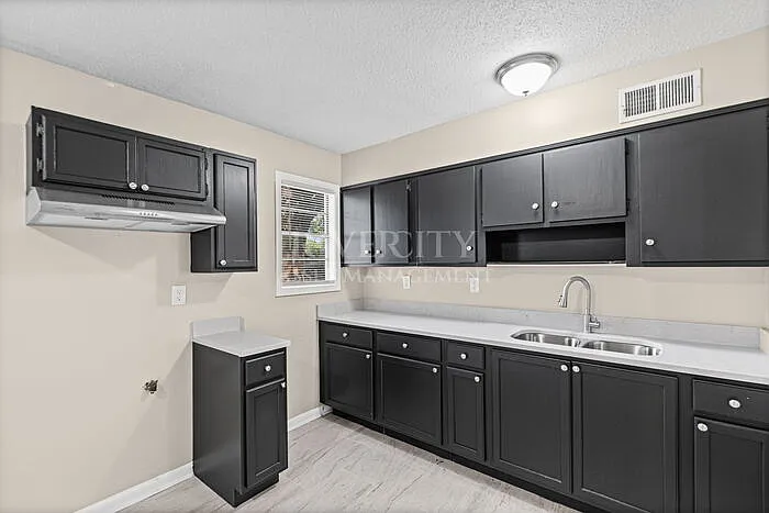 3256 Starsdale St — Photo 11