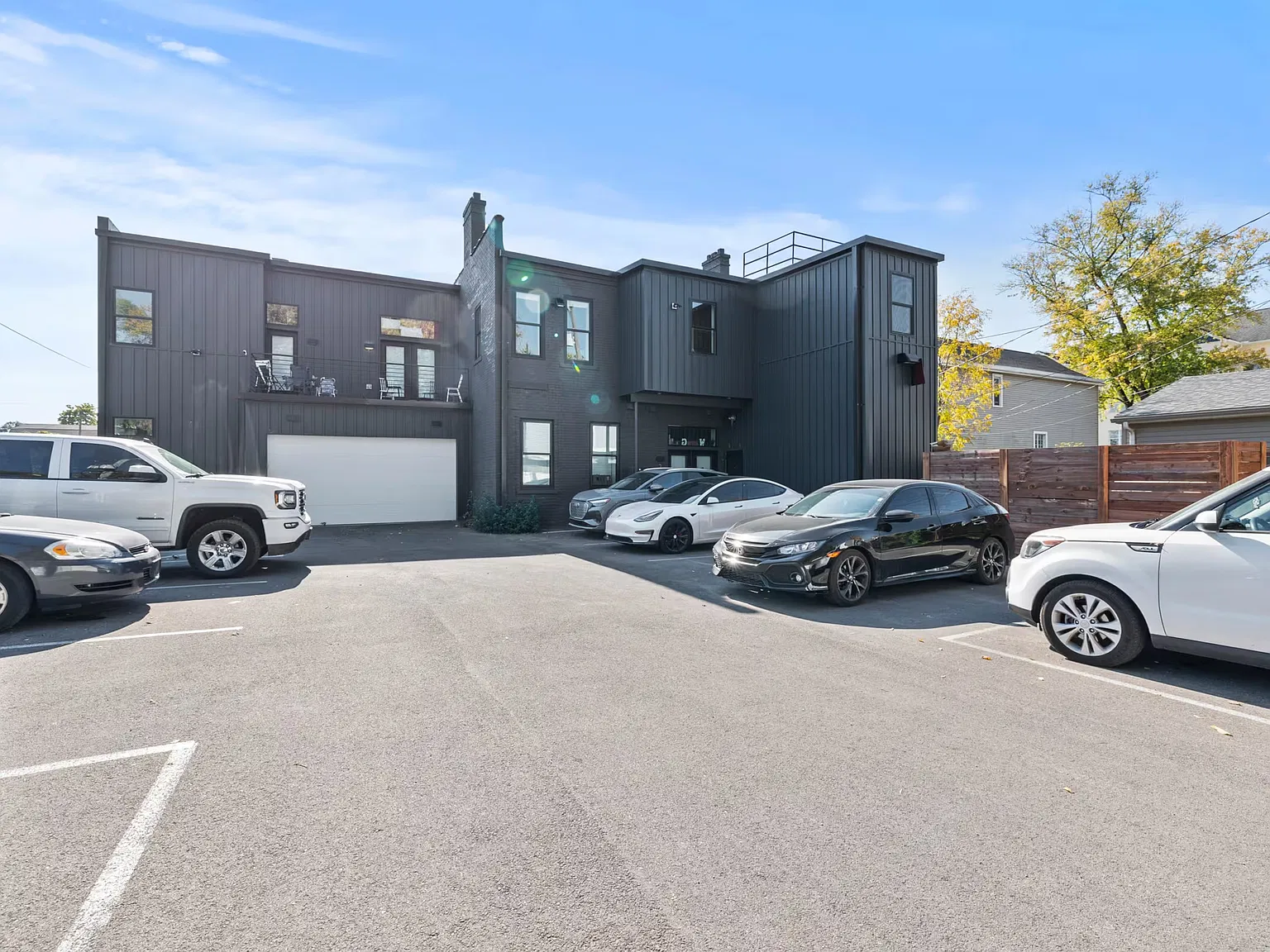 1 bed, 500 sqft, $1,298 — Photo 4