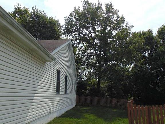 3rd image of 7107 Winnow Ct
