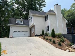 288 N Hill St, Buford, GA