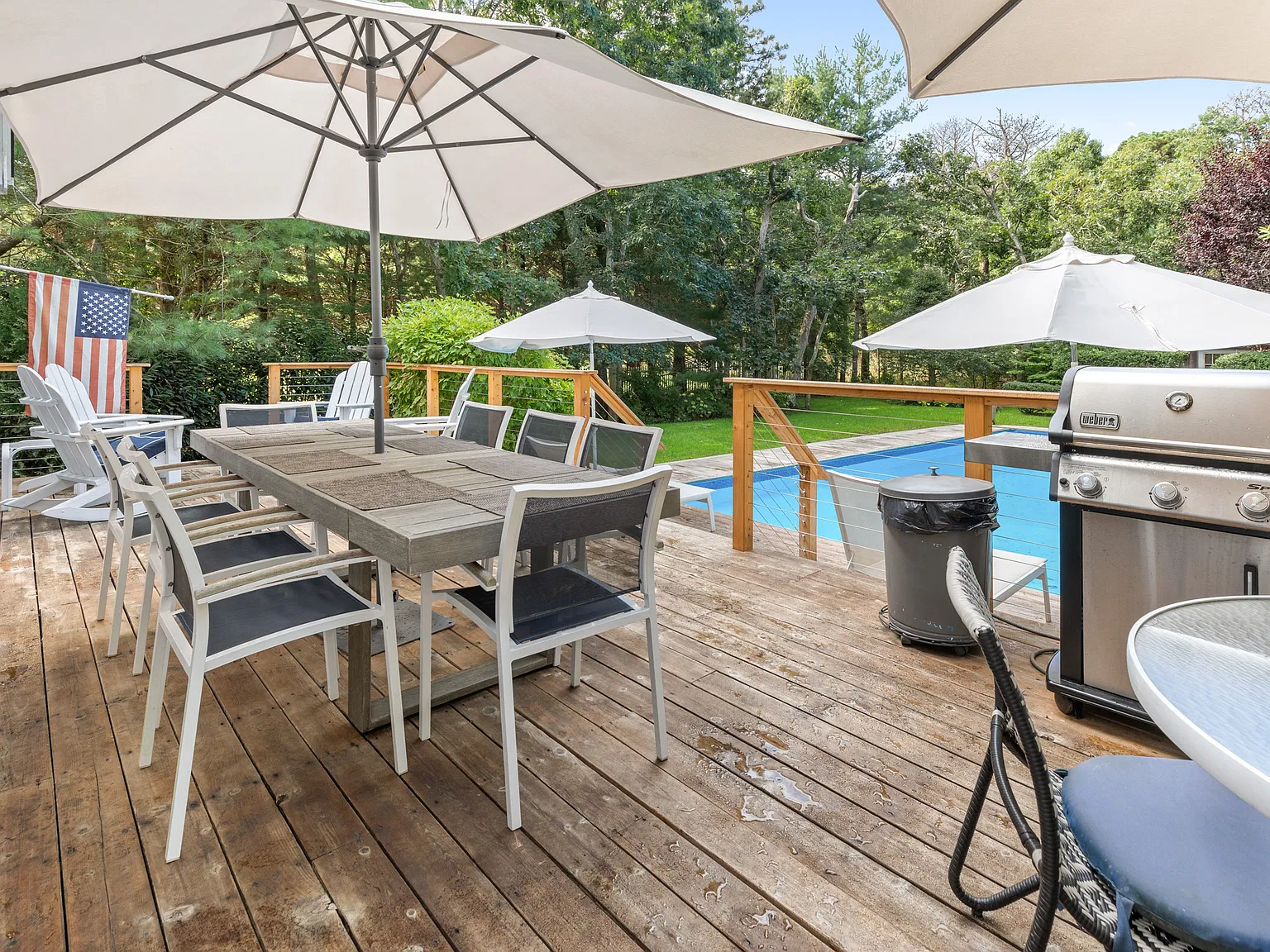Wainscott Close To Beach, Shops, Jitney — Photo 4