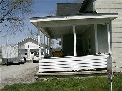 2 CAR DRIVEWAY WITH FINISHED GARAGE WITH SERVICE DOOR