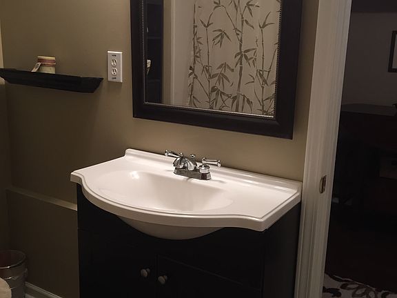 Basement full bath