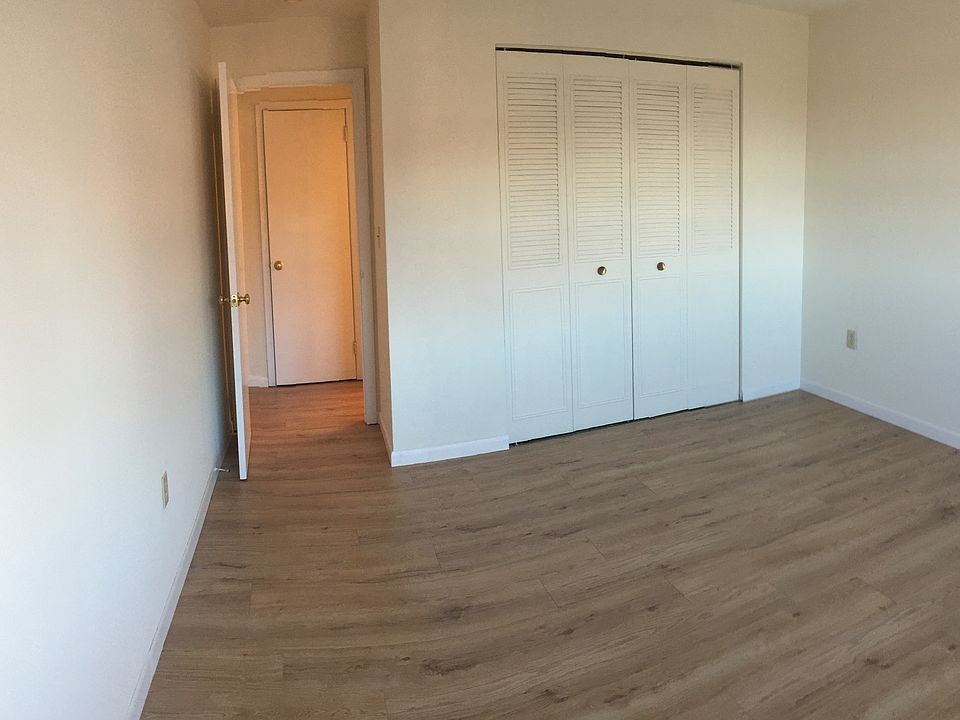 Bedroom closet