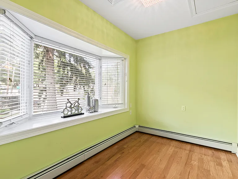 66 Prospect Ave #1A — Photo 4